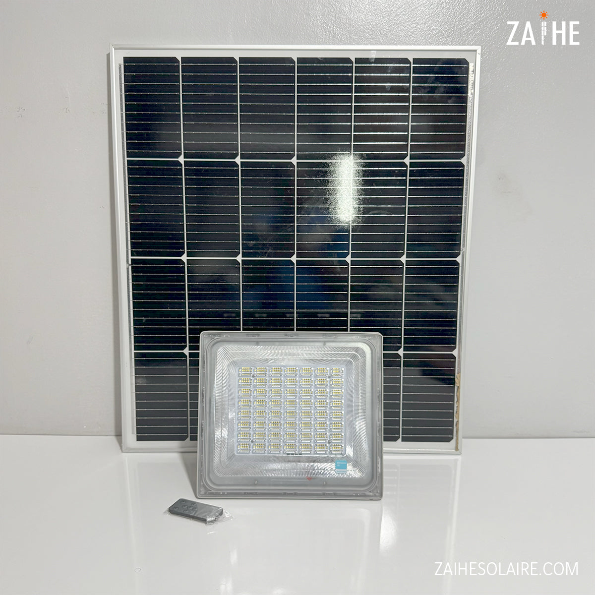 Projecteur solaire WaWa Light 500/600W
