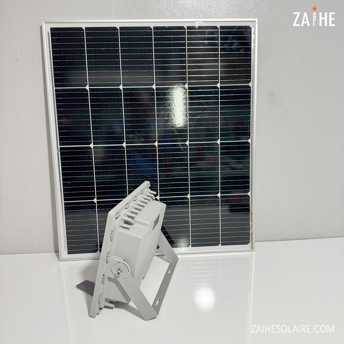 Projecteur solaire WaWa Light 500/600W
